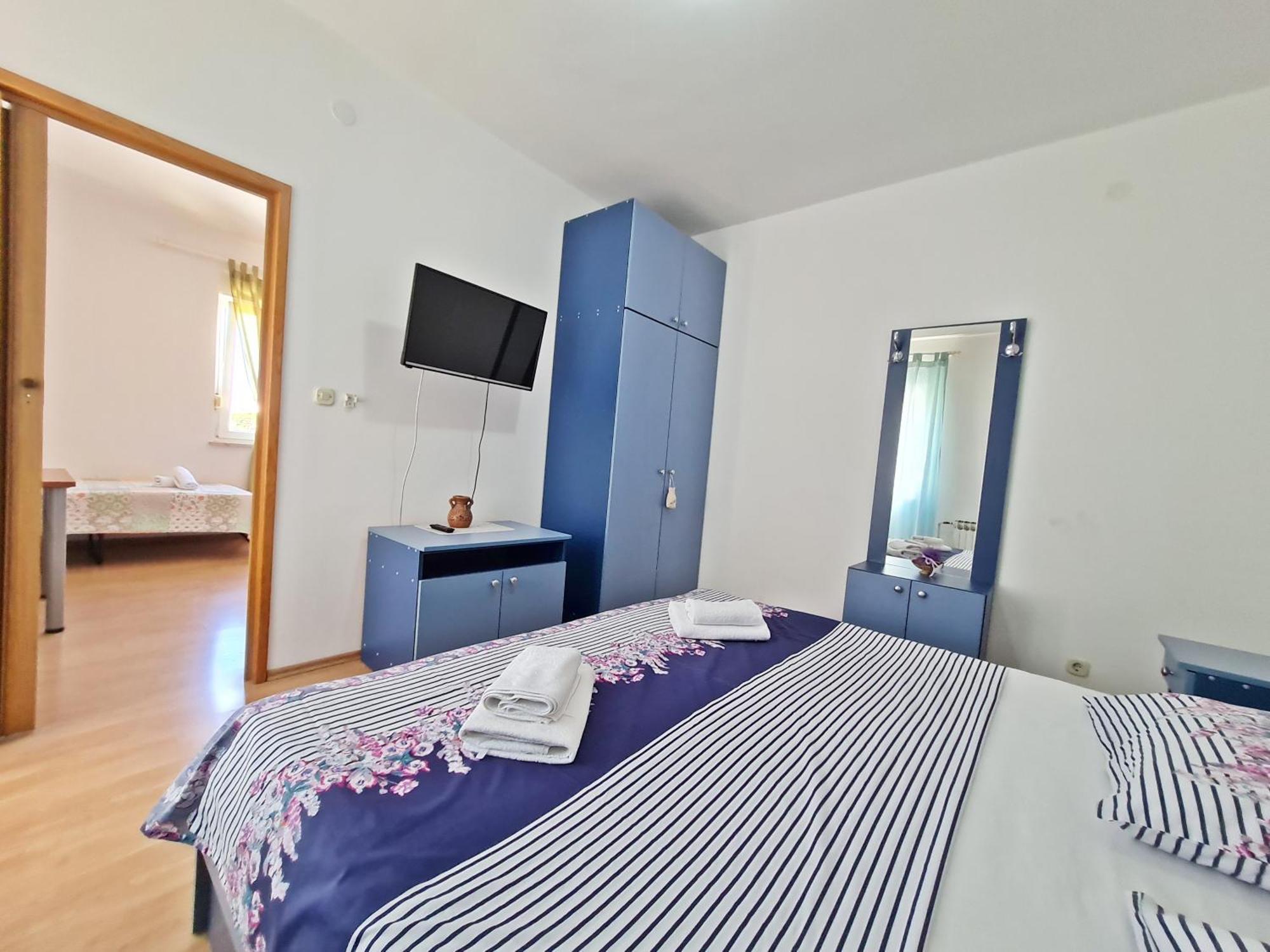 Rooms And Apartments Porat Stobreč Habitación foto