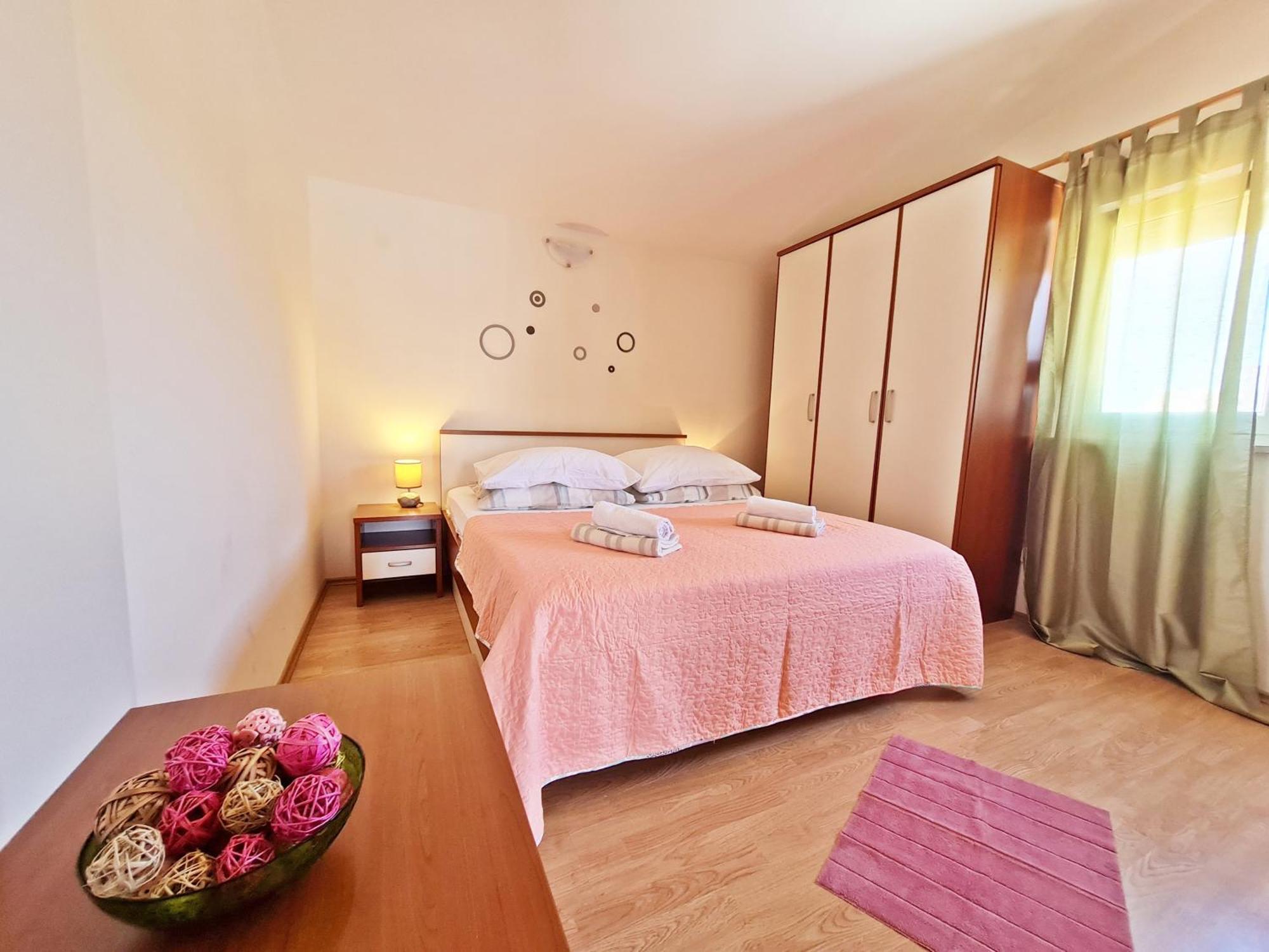 Rooms And Apartments Porat Stobreč Habitación foto