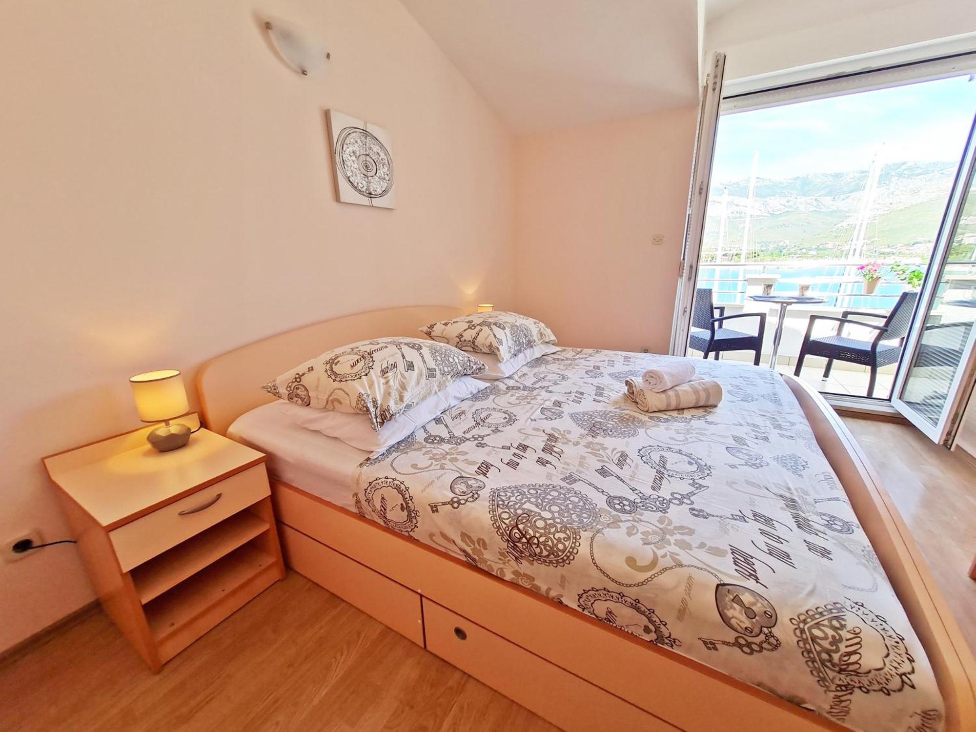 Rooms And Apartments Porat Stobreč Habitación foto