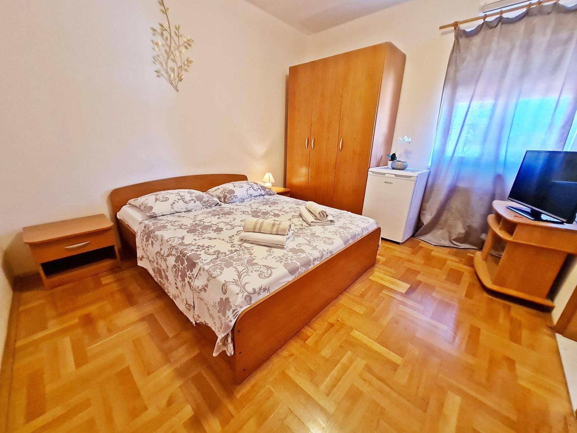 Rooms And Apartments Porat Stobreč Habitación foto